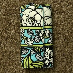 Vera Bradley Tri-fold Clutch Wallet, Island Blooms